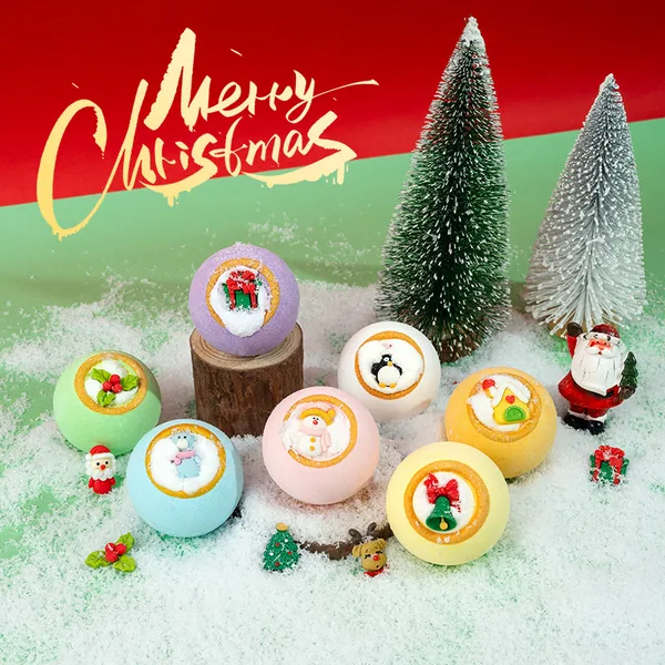 クリスマスのおもちゃ入りバスボム 12個セット